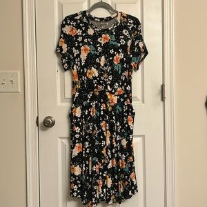 torrid Super Soft Black Yellow Floral Print Skater Dress Pockets Rayon-blend 12